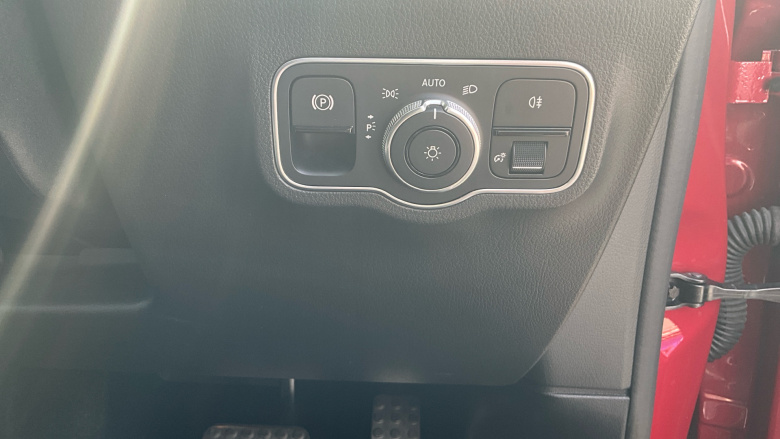 Mercedes-Benz GLA 200d AMG Line Premium 5dr Auto Diesel Hatchback